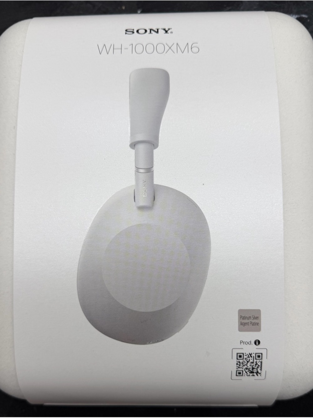 Sony - WH-1000XM6- Best Wireless Noise Cancelling Headphones - Silver - Picture 11 of 12